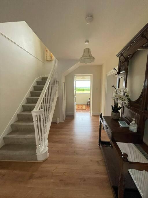 Beautiful Farmhouse An Hour'S Drive From Four Irish Cities Clonmel Eksteriør billede